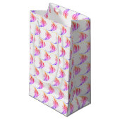 Niedliches rosa Fischmuster Kleine Geschenktüte (Vorderseite Schrägansicht)