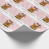 Niedliches Rosa Hirsch Zeichnend Schneeflocken Wei Geschenkpapier (Ecke)