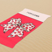 Niedliches Rot und Blütencoquette Herzerbauch Strandtuch