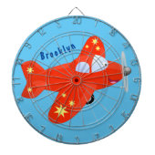 Niedliches rotes Flugzeug mit Cartoon Dartscheibe (vorne)