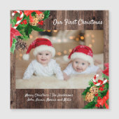 Niedliches Rustic Wood Baby's First Christmas Foto Magnetkarte (Vorderseite)