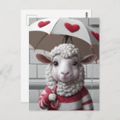 Niedliches Schaf mit Pullover und Schirm Postkarte (Vorne/Hinten)