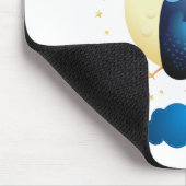 Niedliches Schälling mit Schirm Mousepad (Ecke)