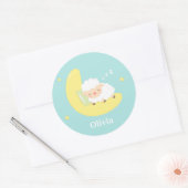 Niedliches Schlaf Kleines Lamm auf dem Mond Runder Aufkleber (Umschlag)