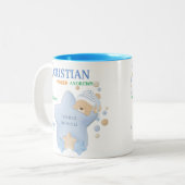 Niedliches Schlafen Teddy Bear Baby Boy Birth Stat Zweifarbige Tasse (Vorderseite Links)