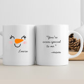 Niedliches Schneemann-Gesicht mit Botschaft aus de Kaffeetasse