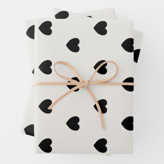 Niedliches Schwarz-Weiß-Herzmuster Geschenkpapier Set (Beispiel)