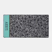 Niedliches Schwarz-Weiß-Herzstück Schreibtischunterlage (Vorderseite)