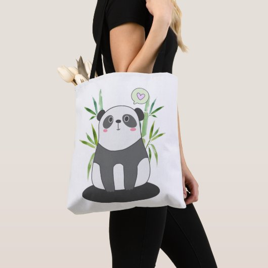 Niedliches Schwarz-Weiß-Panda in Bamboo Tasche (Von Nahem)