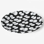 Niedliches Schwarz-Weiß-Spooky-Eyes Halloween Pappteller (Schrägansicht)