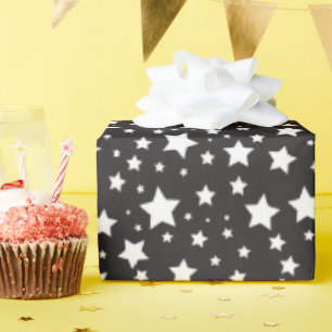 Niedliches Schwarz-Weiß-Sternenmuster Geschenkpapier