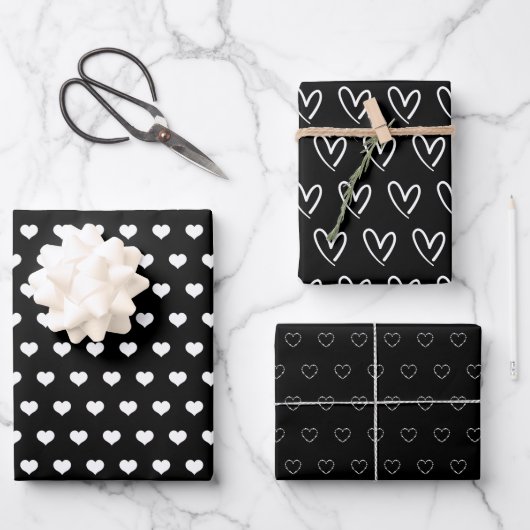 Niedliches Schwarz-weißes Herzmuster Valentine Mod Geschenkpapier Set (Vorderseite)