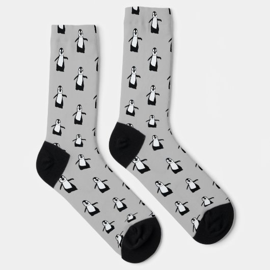 Niedliches Schwarz-weißes Pinguinmuster Socken (Rechts)