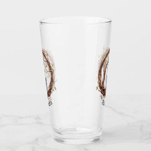 Niedliches Schwarzes Kätzchen beim Stern Glas (Rechts)