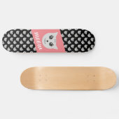Niedliches schwarzes Skateboard. Skateboard (Horizontal)