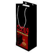 Niedliches Schwein Chinesischer Brauch Jahr Zodiac Geschenktüte Für Weinflaschen (Rückseite Schrägansicht)