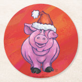 Niedliches Schwein in Weihnachtsmannmütze auf Rot Runder Pappuntersetzer (Vorderseite)