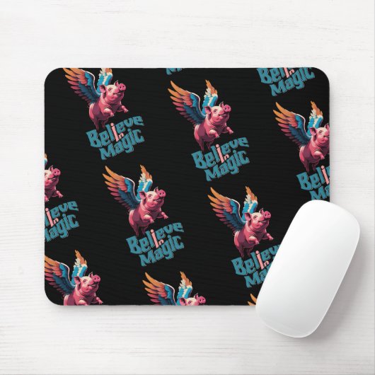 Niedliches Schwein mit farbigen Flügeln | Glaube a Mousepad (Mit Mouse)