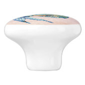 Niedliches Schwimmen schöne Meeresfrüchte im blaue Keramikknauf (Seitenansicht)