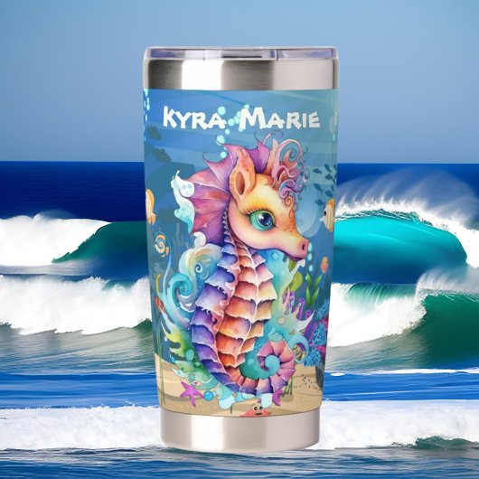 Niedliches Seepferd am Strand Thermobecher