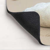 Niedliches Siegel am Strand Mousepad (Ecke)