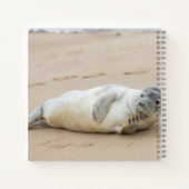 Niedliches Siegel am Strand Notizblock (Rückseite)