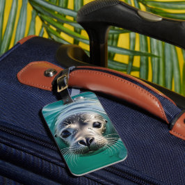 Niedliches Siegel mit Kopf aus dem Wasser Gepäckanhänger