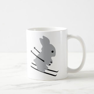 niedliches Skihäschen-Schneeskifahren Kaffeetasse