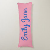 Niedliches Skript Rosa Blauer Personalisierter Nam Seitenschläferkissen (Vorderseite Vertikal)