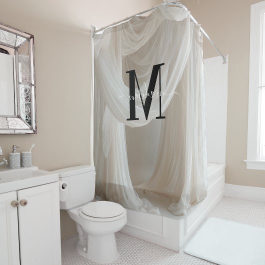 Niedliches SkriptWedeln mit weißer Seidenfarbe Duschvorhang