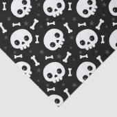 Niedliches Skull & Bones Halloween-Muster Seidenpapier (Detail)