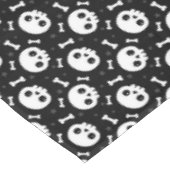 Niedliches Skull & Bones Halloween-Muster Tischdecke (Schrägansicht)