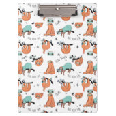 Niedliches Sloth-Muster Klemmbrett (Vorderseite)