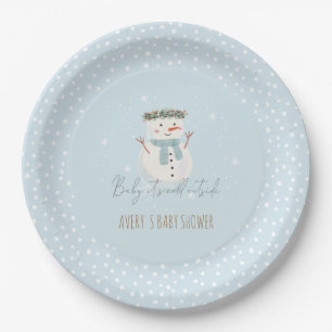 Niedliches Snowman Baby Es ist kalte Außendusche Pappteller