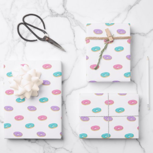 Niedliches Sprinkle Donuts Muster Geschenkpapier Set (Vorderseite)