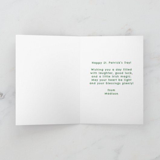 Niedliches St. Patrick's Day Eichhörnchen mit Grün Karte (Innenseite)