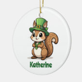 Niedliches St. Patrick's Day Eichhörnchen mit Grün Keramik Ornament (Links)