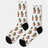 Niedliches St. Patrick's Day Eichhörnchen mit grün Socken (Linkes Detail)
