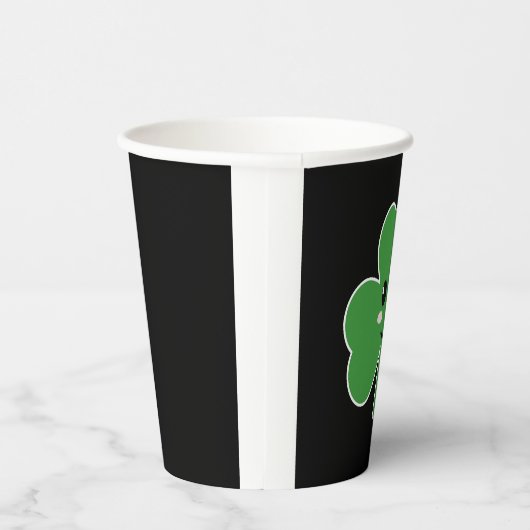 Niedliches St. Patrick's Day Kleeblatt Design Pappbecher (Rechts)