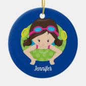 Niedliches Swim Team Girl Blue Monogram Kinder Wei Keramik Ornament (Vorne)