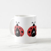 Niedliches trendy ladybug Monogramm Kaffeetasse (Vorderseite Links)