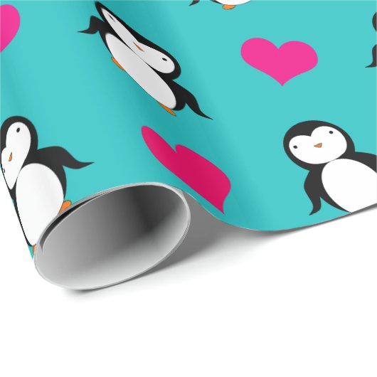 Niedliches Türkis Penguin-Herzmuster Geschenkpapier (Rolleneckpunkt)