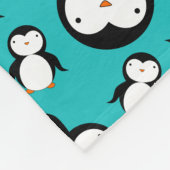 Niedliches Türkis Penguinmuster Fleecedecke (Ecke)