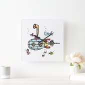 Niedliches U-Boot unter Wasser Quadratische Wanduhr (Zuhause)