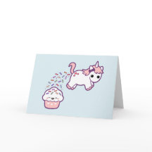 Niedliches Unicorn mit Cupcake