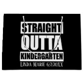 Niedliches unisex Kindergarten Graduate Nachname D Große Geschenktüte (Vorderseite)