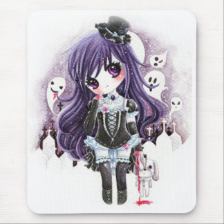 Niedliches Vampiremädchen mit Geistern und Mousepad