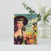 Niedliches Vintages Halloween-Button Postkarte (Stehend Vorderseite)