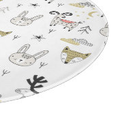 Niedliches Waldtiergekritzel-Muster Schneidebrett (Ecke)