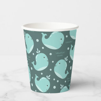 Niedliches Walmuster auf Aquamarinem blauen Kinder Pappbecher